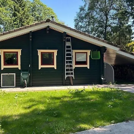 Finnish With Private Garden And Wood Fired Sauna Near The Veluwe